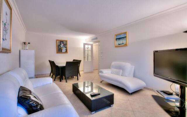 Cannes, bd d'Alsace