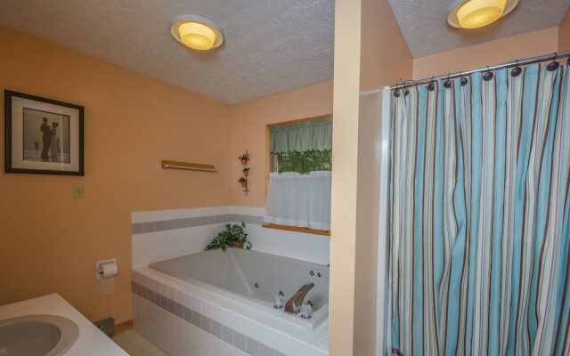 Cedarwoods 3 Bedroom House