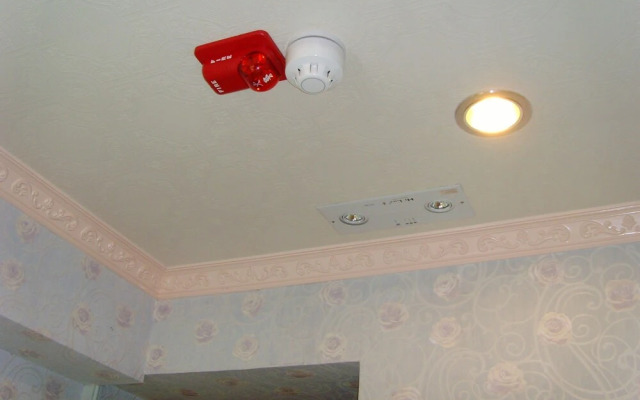 Yue Ka Guest House - 52-54 Argyle Street