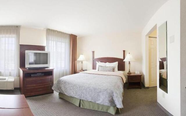 Staybridge Suites Savannah Airport