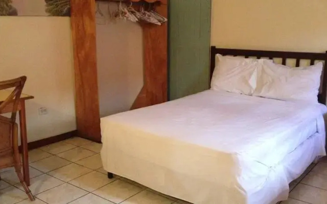 Olympia Crown Hotel