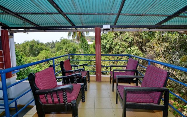 OYO 833 Hotel Prince Santosh Holiday Homes