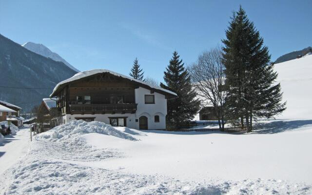 Apartment Near the Arlberg ski Area