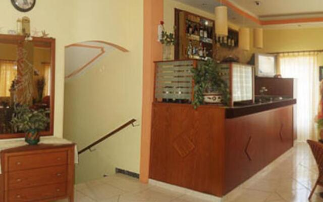Hotel Neon Astron