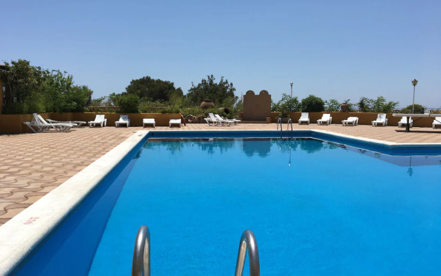 Apartamentos Cala Llevado