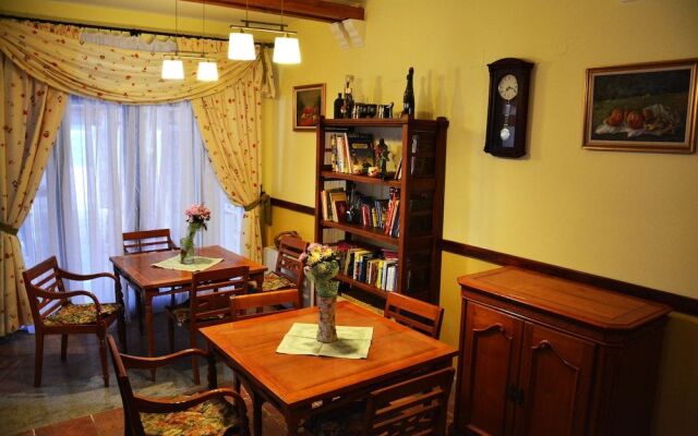 Aparthotel Villa Lav