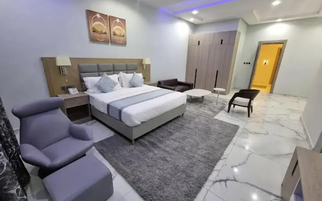 Circusse Suites and Apartments