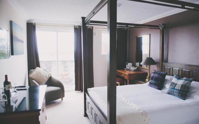 The Powfoot Hotel