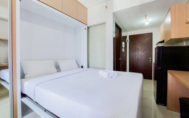 Best Price And Homey Studio Transpark Bintaro Apartment