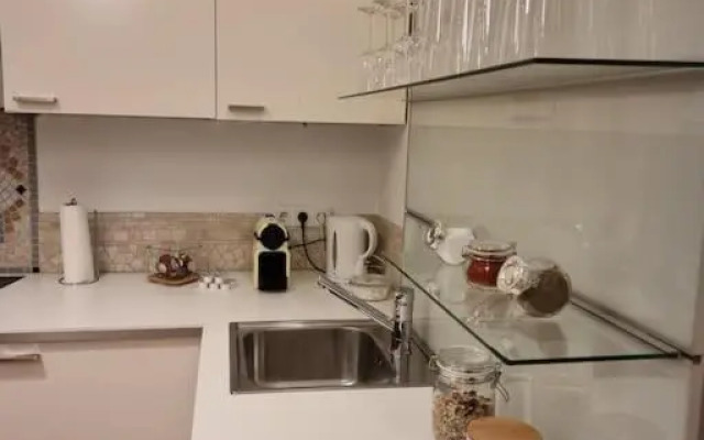 Sissi Royal Suite - Inner City 4 bedroom apartment