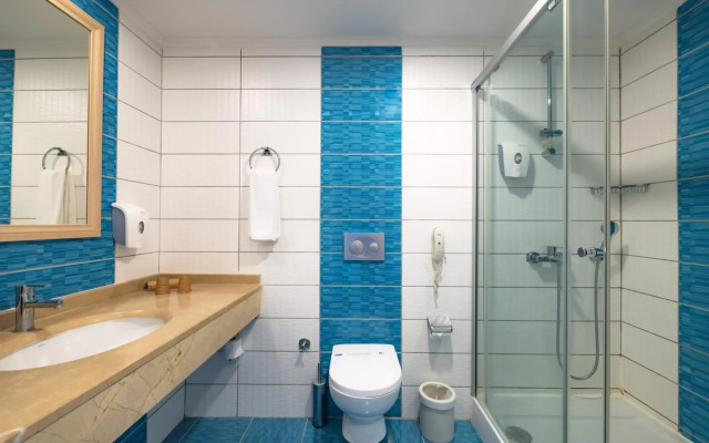 Rich Melissa Hotel