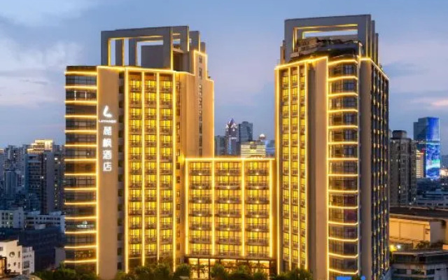 Lavande Hotels (Haikou Wanguo Metropolitan Qilou Old Street Branch)