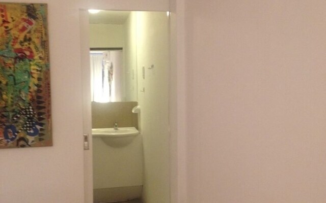 Tacha Studio 4 Apartment