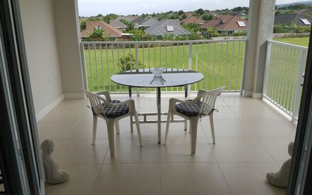 Fern Court Apartment With Oceanic View III