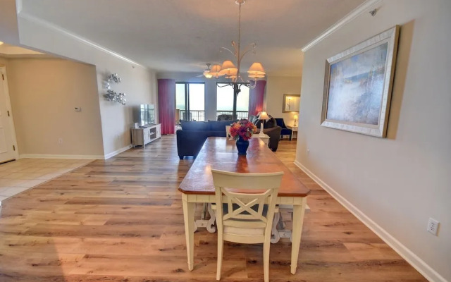 Margate Tower 2401 4br 3 Ba Direct Oceanfront 4 Bedroom Condo by RedAwning