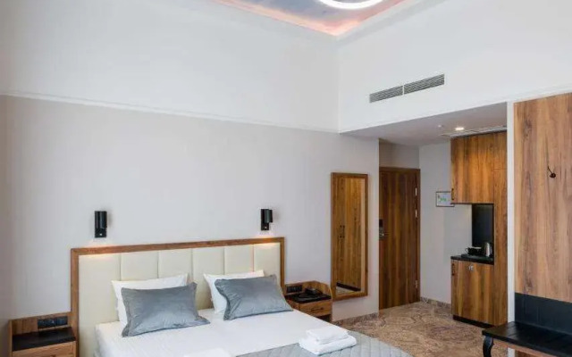 Sky Hotel Kraków