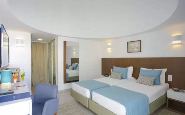 Monarque Dar Jerba Narjess - Family Only
