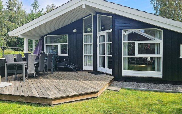 6 Person Holiday Home in Hadsund
