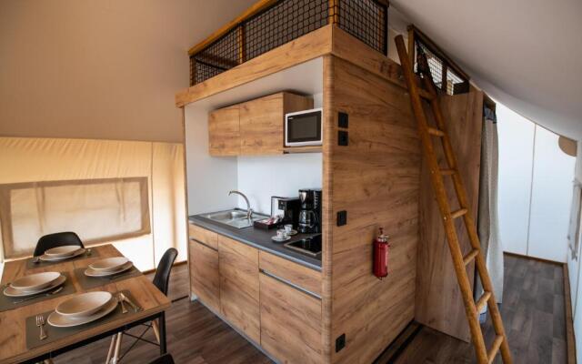 Arena One 99 Glamping