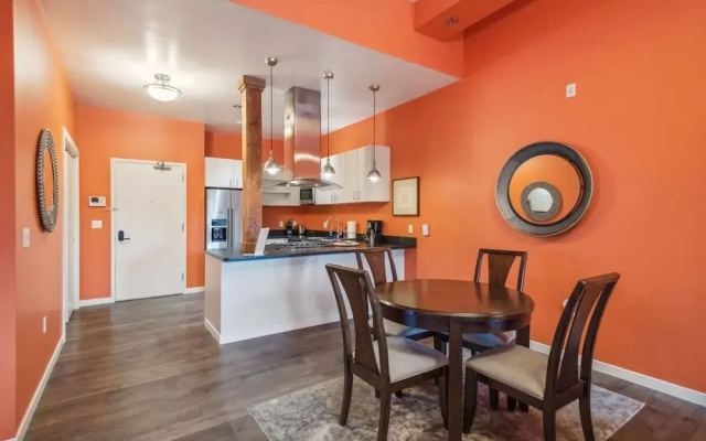 Sunstone Suite - 202