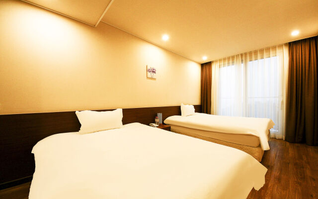 Jeju Ocean Blue Hotel