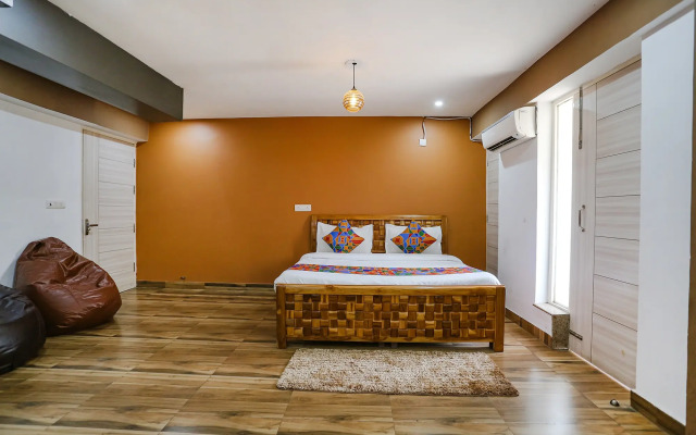 FabHotel Sky Rise Inn