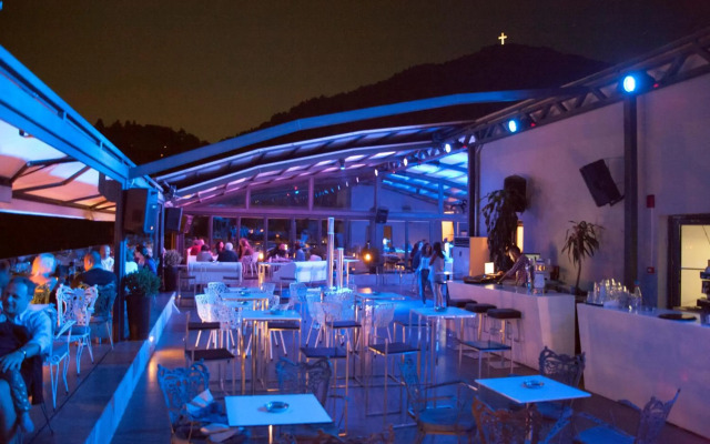 Lingos Hotel