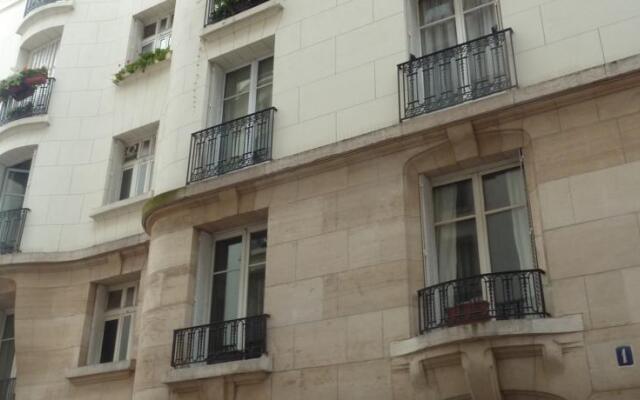 Vacation Rental Auteuil