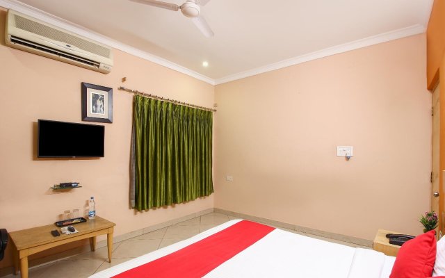 Hallmark Begumpet By OYO Rooms