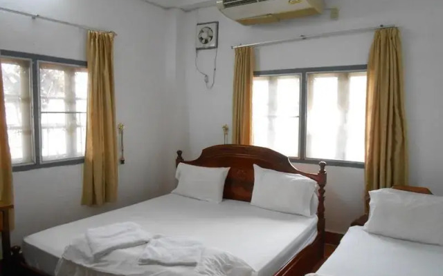 Dok Khoune 2 Guesthouse