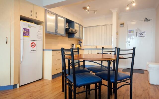 Teramby Court, Unit 9/104 Magnus Street