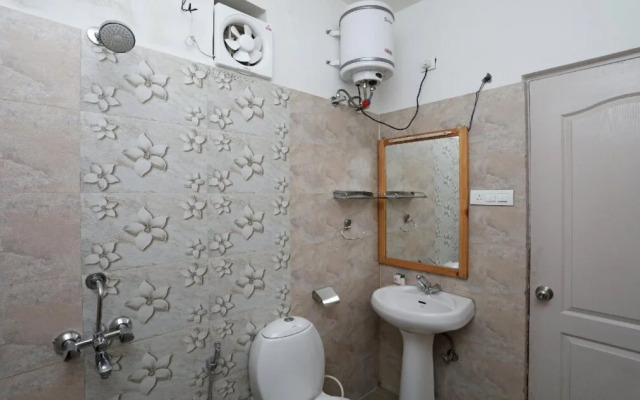 OYO 5776 near Mussoorie Road