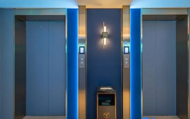 Ye Yu Chen E-sports Movie Hotel (Luquan Beiguo Mall) – Hotel Rooms – Shijiazhuang