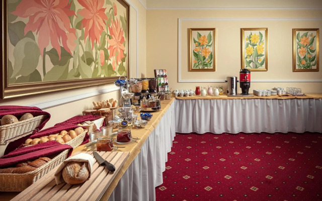 Humboldt Park Hotel And Spa