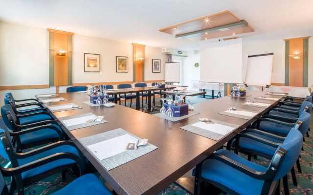 PLAZA INN Blankenburg Ditzingen, Sure Hotel Collection