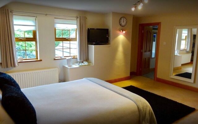Honeysuckle Cottage B&B