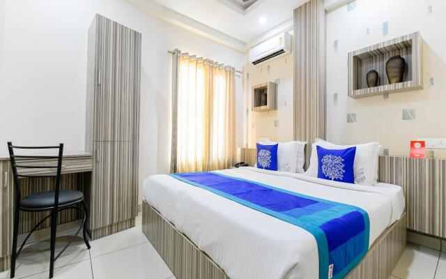 OYO 7077 Reegate Inn