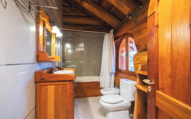 Rotui Luxury Village