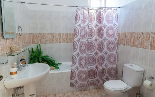 Atlantic Cave Haven-seaside Fully Equipped