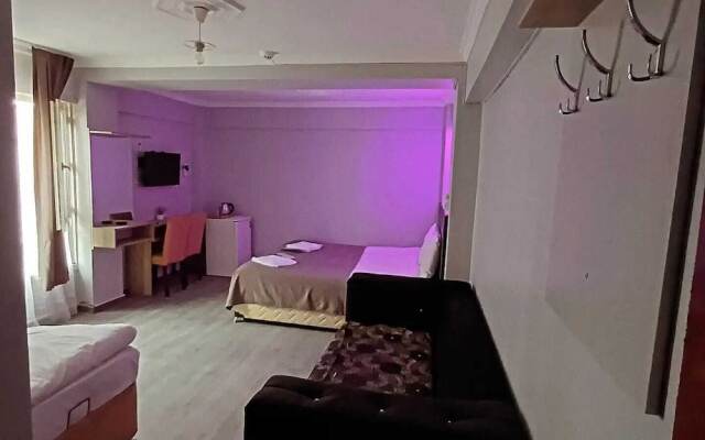 Esinti Otel