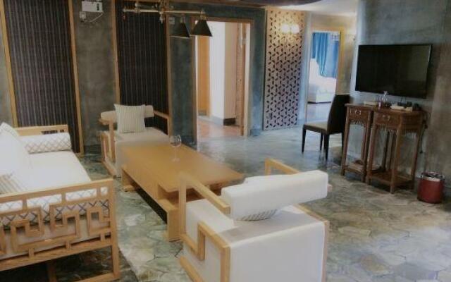 Yuansu Apartment (Shenzhen Bus Terminal)