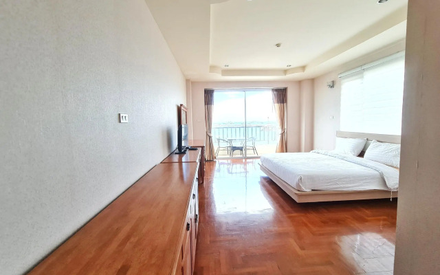 Chateau Vista Serviced apartment