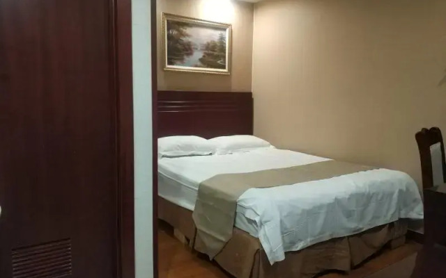 GreenTree Inn Changshu Zhaoshangcheng Express Hotel