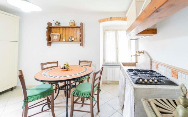 129 - Casa indipendente Velva, 15 km dal mare