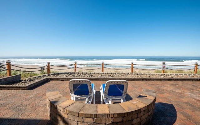 Sailor Jack's Oceanfront Inn