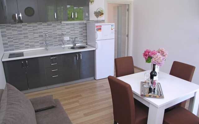 A1 - Modern apt With Balcony, sea View & Parking