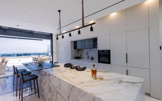 Infinity sea view pool - 4 bedrooms Luxury Penthouse