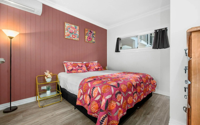 Villa Vaucluse Apartments of Cairns