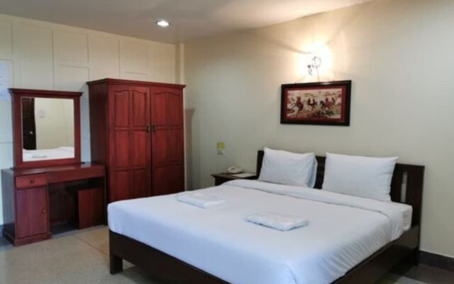 Hi Hotel