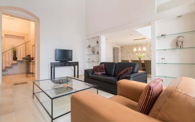 RENTAL ISRAEL- Modern aprt near Mamilla